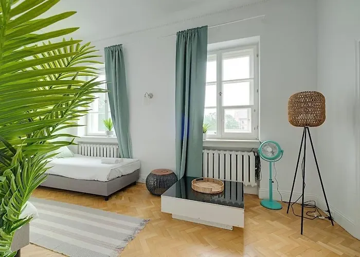 Place*unique Royal Route View*4 Bedrooms*6beds Apartment Warschau